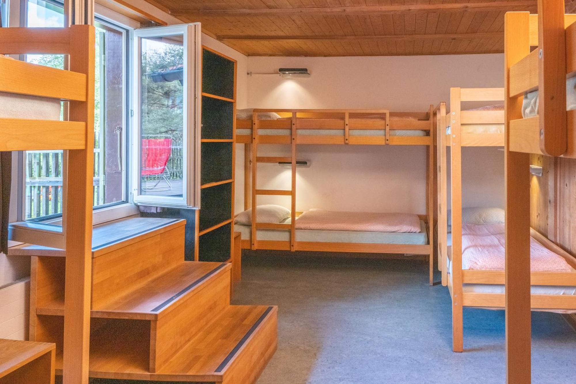 Brienz Youth Hostel מראה חיצוני תמונה